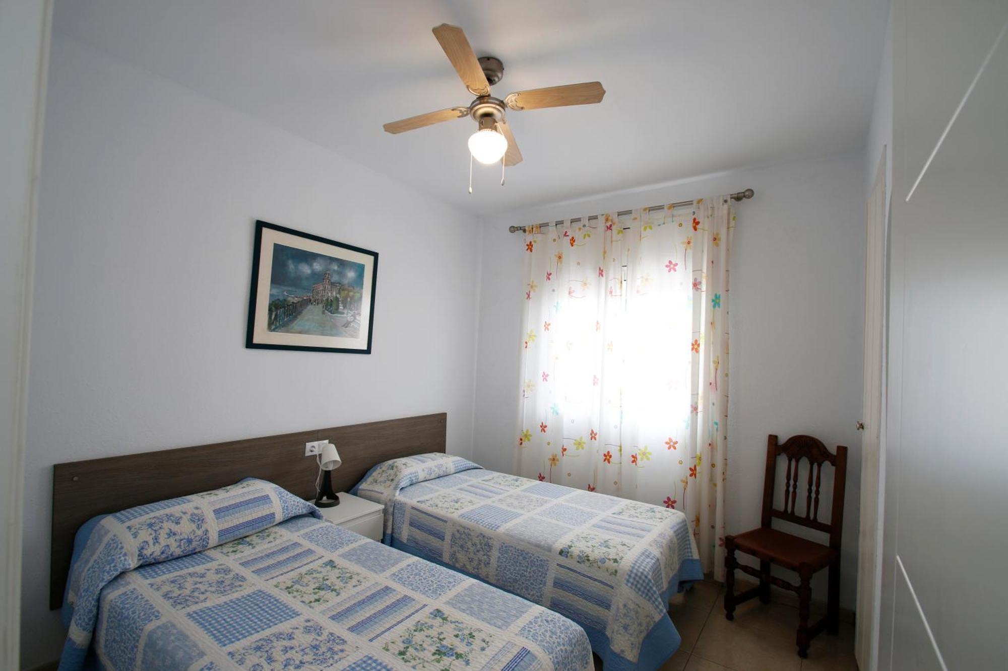 Marinas B Apartament *